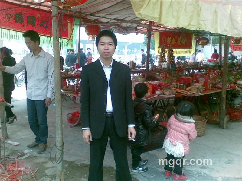 快乐1晚情的头像