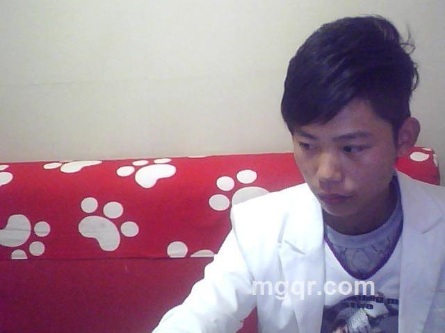 十八岁那年的雨季的头像