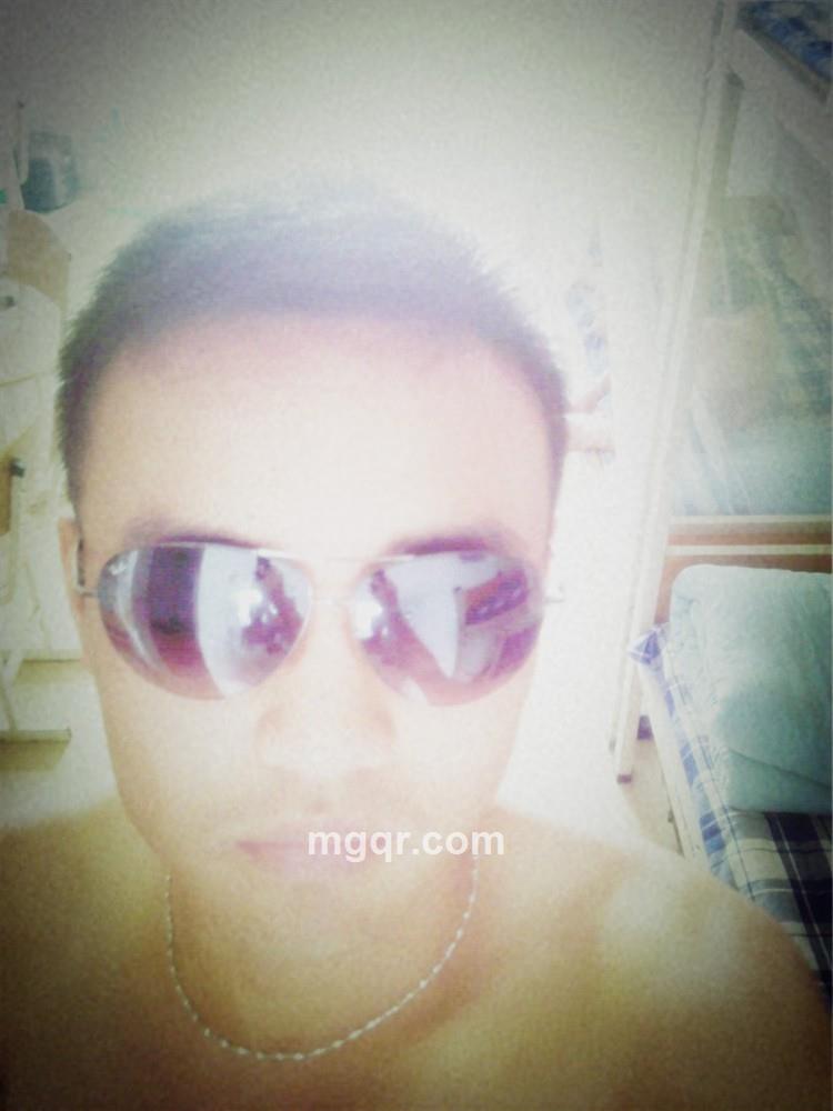 爱爱乐乐的头像