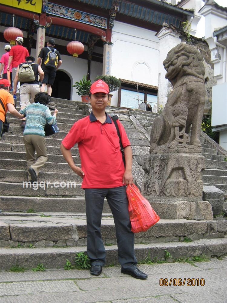 记忆的流华的头像