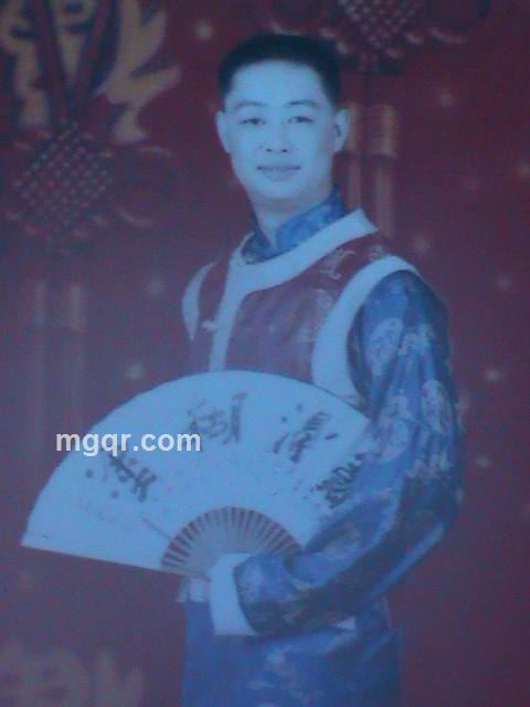 蓝精灵建建的头像