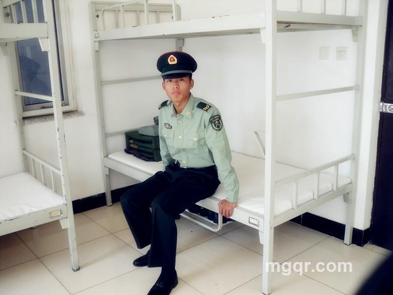 Q**八〇八三六⑦五〇的头像