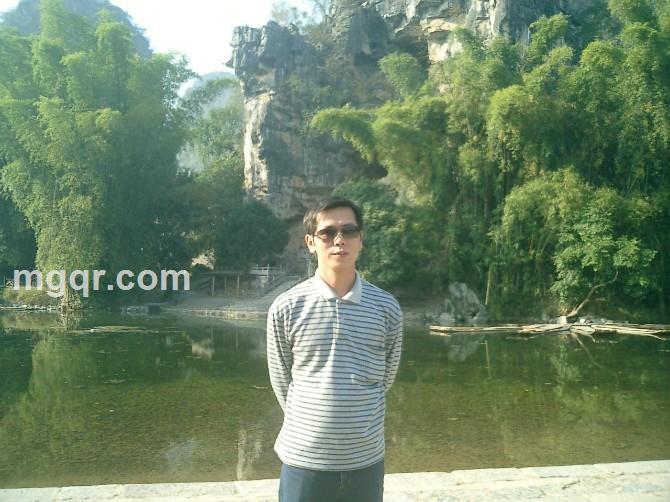 嗯 想要的头像