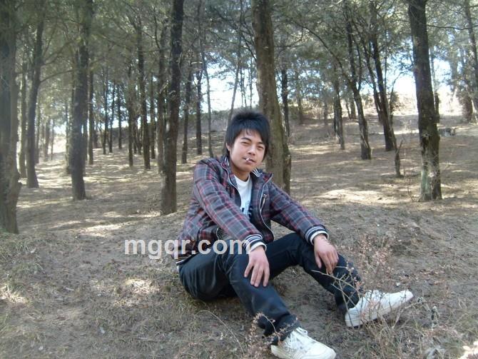 情伤太痛的头像