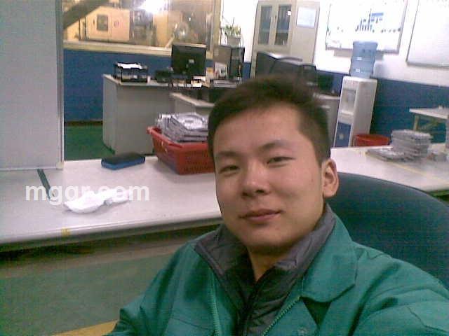 咋一直硬啊的头像