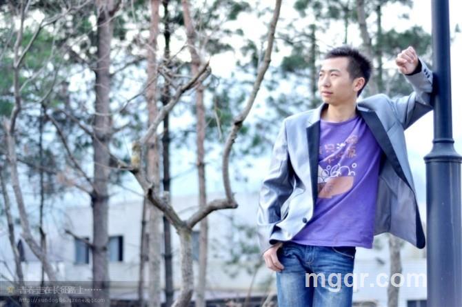 江南偏南的头像