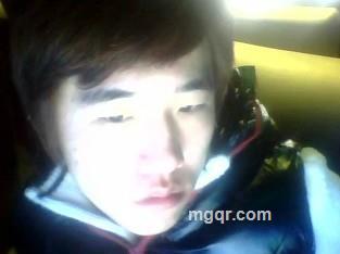 威武的夜里的头像