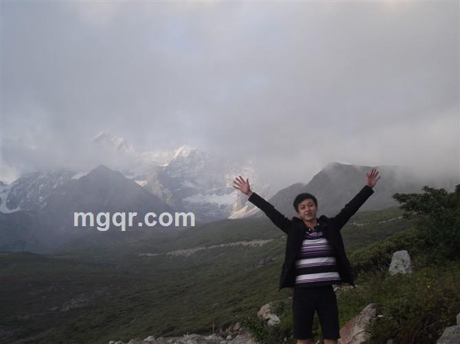 暗里着迷。的头像