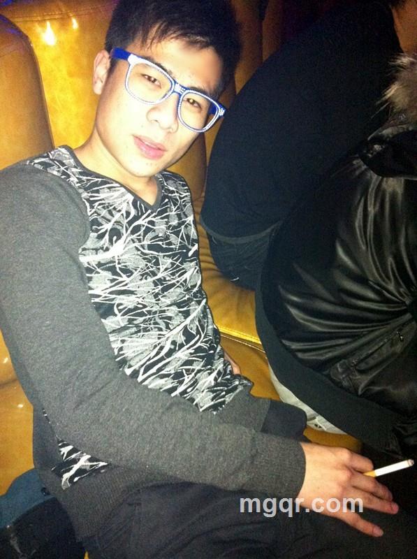 舌头的诱的头像