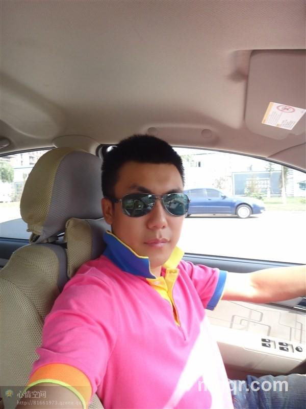 塘沽笑笑的头像