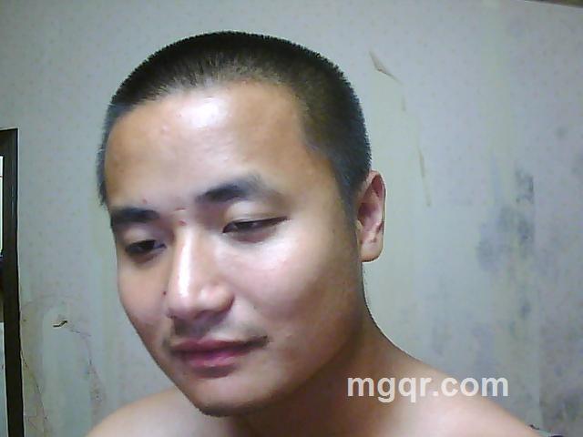 黑夜快乐的头像