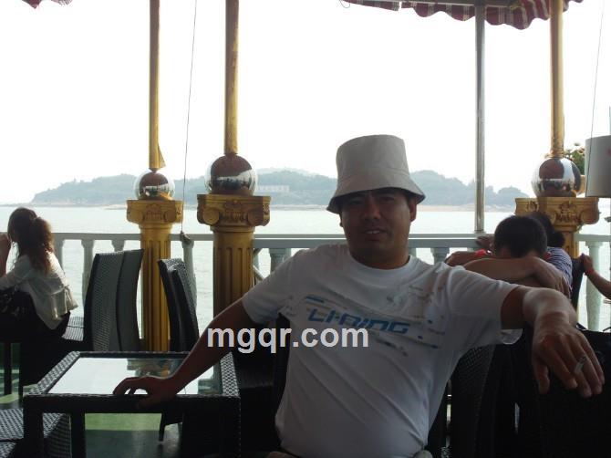 众里寻NI的头像