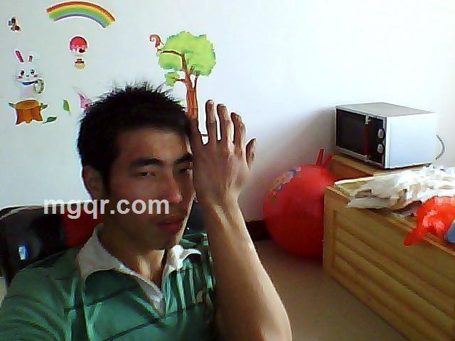 迷人的微笑迩若近若离的头像