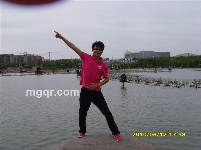 需要激情刺激的头像