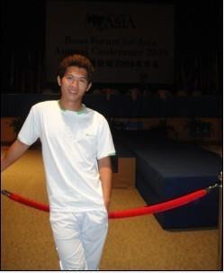 爱琴海水中的鱼儿的头像