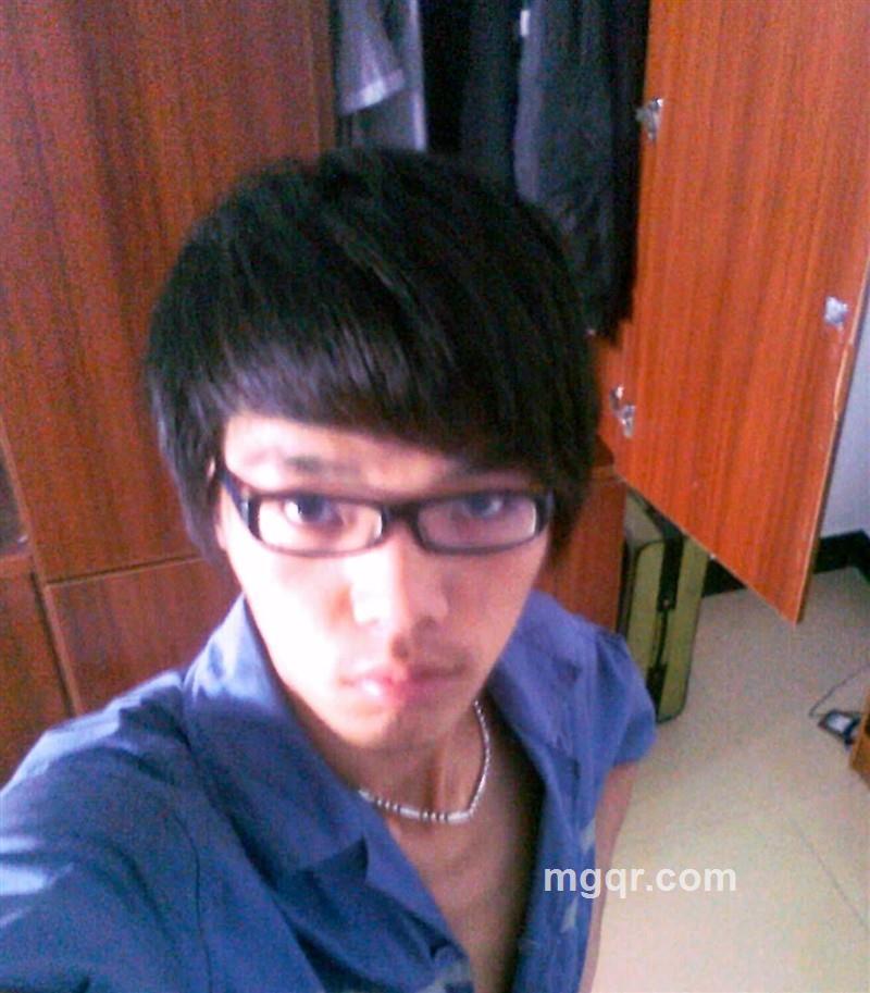 放大后可能的头像