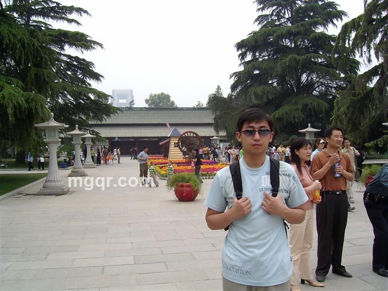 溜溜的他的头像