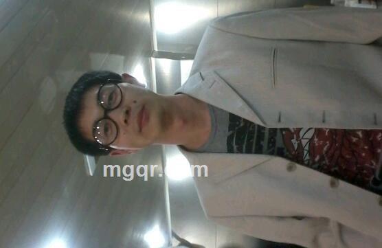 超越自我的头像