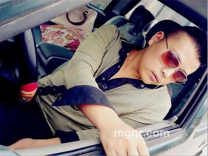 善解人衣100的头像