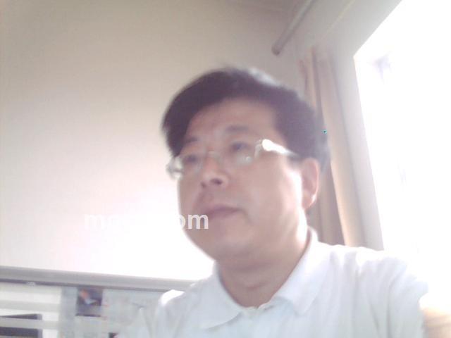 优雅散步的头像