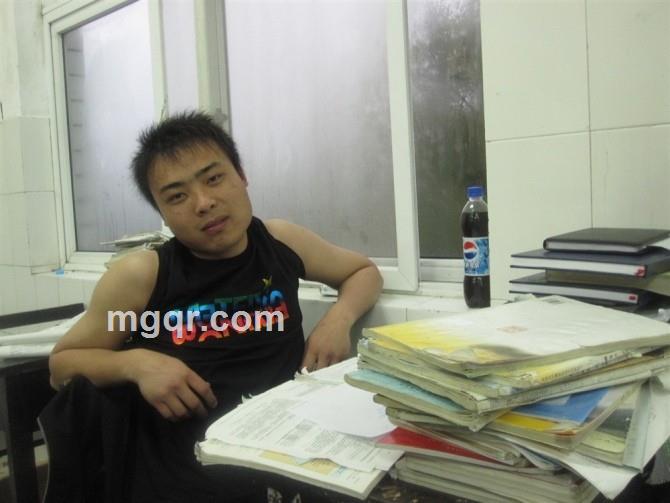 々夜深人寐々的头像