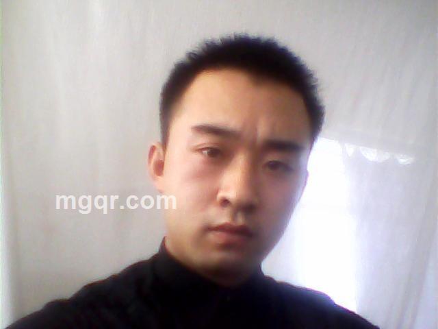 爱琴海帅哥的头像