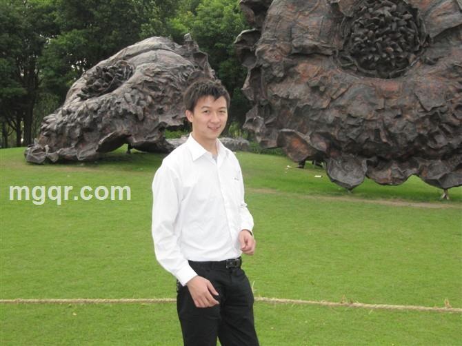 江湖i骗子的头像