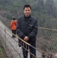 人丑家贫穷的头像