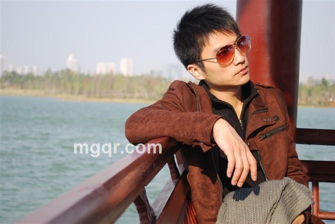 潇湘V问威的头像