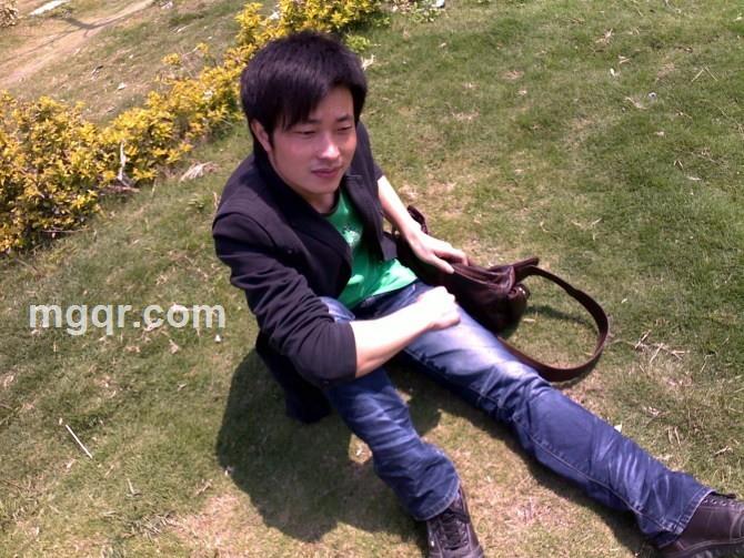 迷惑的狼的头像