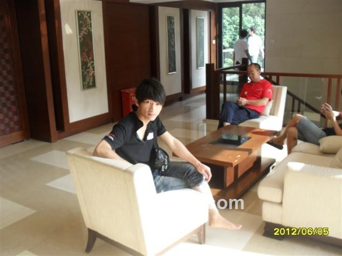 ◇亲伱尐嘴的头像