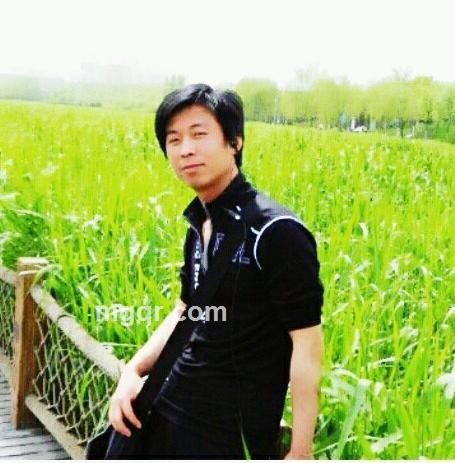 黑夜雄鹰小男人的头像