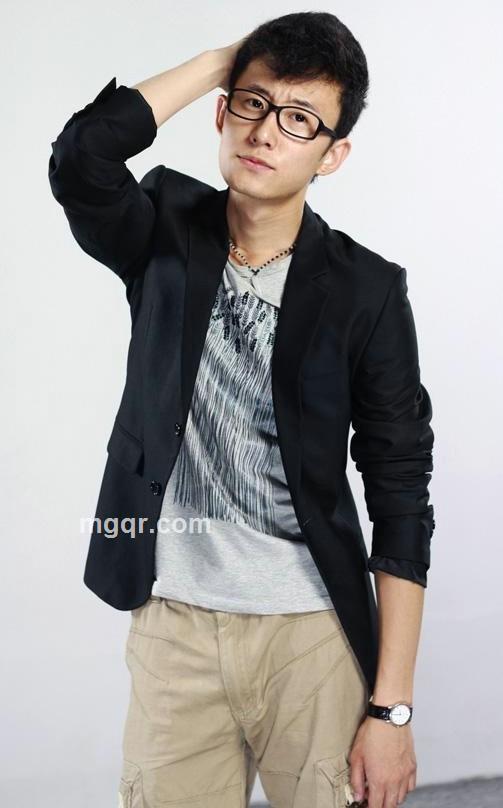 一夫当关谁能开的头像