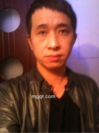 回头看见你的头像