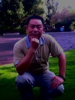 一深一浅的头像