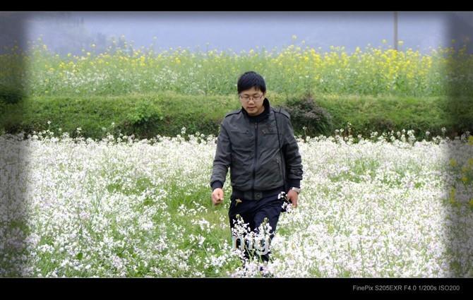 带色眼镜的头像