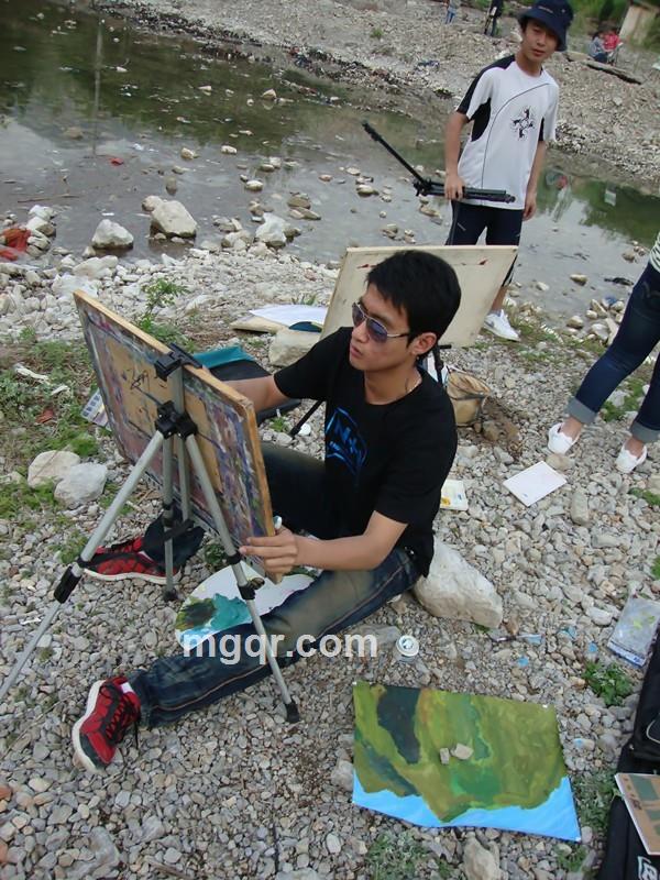 青楼满座 谁懂寂寞的头像