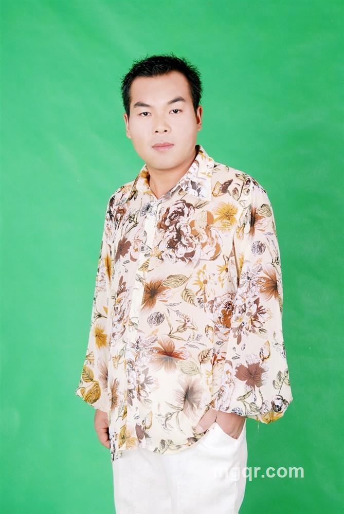 吻你的肌肤的头像