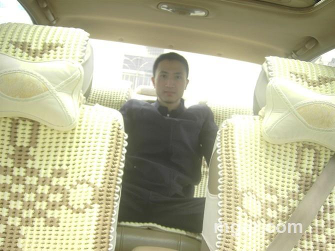 名字真难想的头像