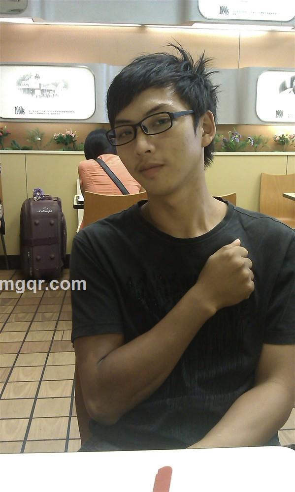 寂寞小鱼鱼的头像