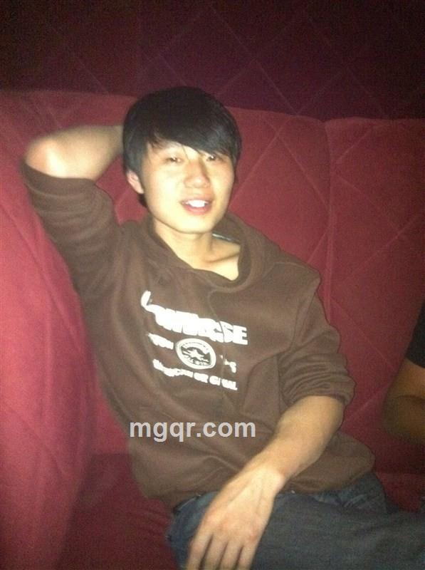 寅小多多的头像