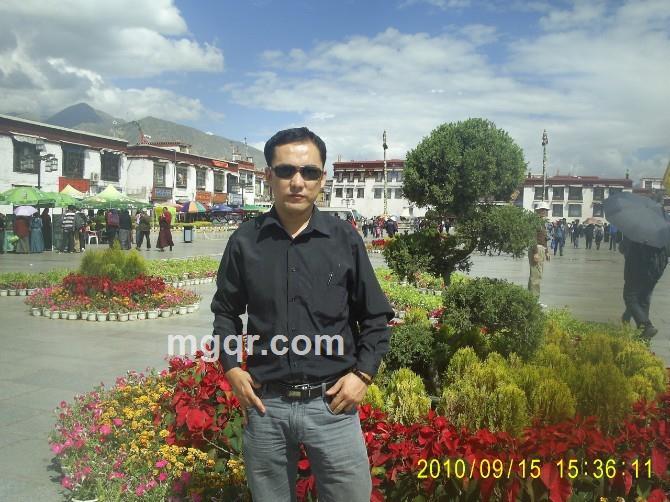 纳兰尔颜的头像