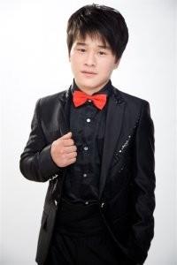 寂寞的我找爱情