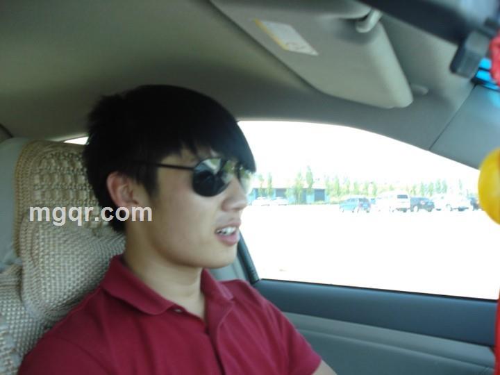 后半夜闷骚的头像