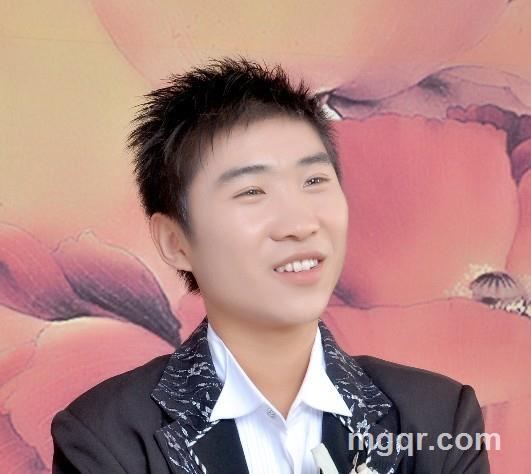 咚咚开心的头像