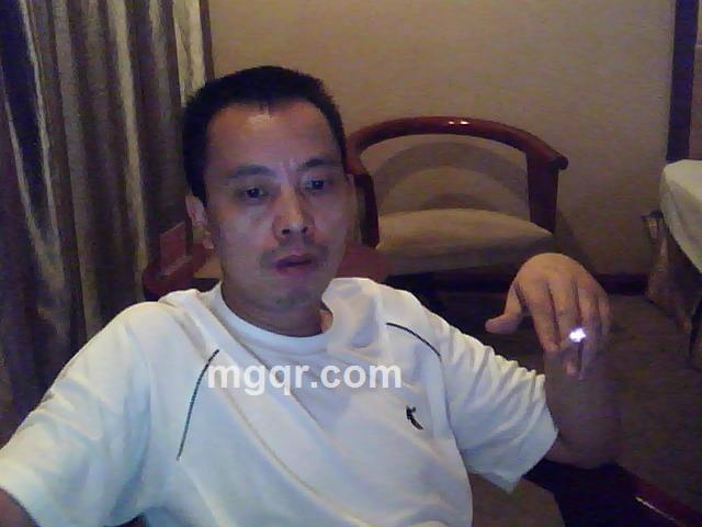 午夜狂暴的头像