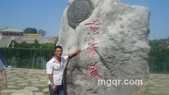 开大奔的农民的头像