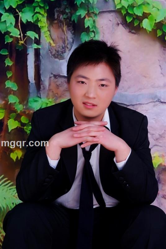 爷就是个狼的头像