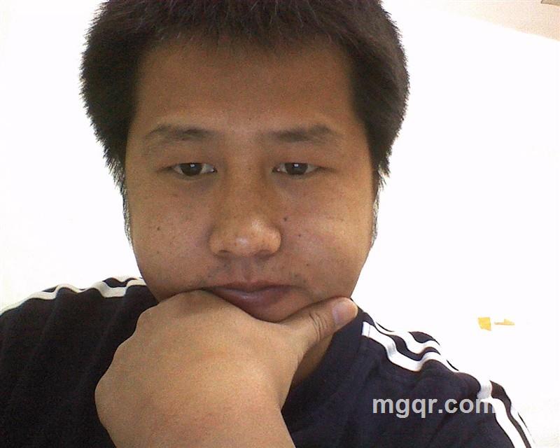 受伤の男人的头像