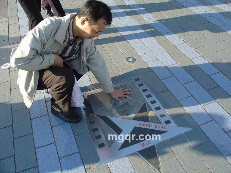 孤独的青山的头像